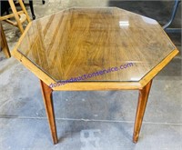 Octagon End Table With Glass Top 26x21