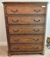 5 DRAWER CHEST OF DRAWERS