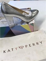 Katy Perry The A. W Middlie Smoth Mettalic Shoes-6