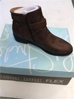 Jasmina Leather Boots - Size 7w