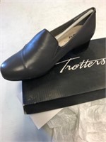 Trotters Women's Shoes - Size 6 1/2