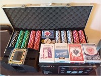 GROUP OF POKER ACCESSORIES