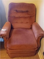VINTAGE ARM CHAIR AND OFFICE CHAIR SHOW WEAR