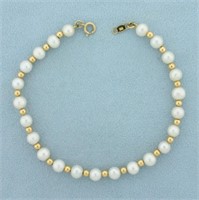 Gold Bead and Pearl Bracelet in 14K Yellow Gold