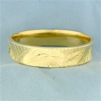 Flower Design Bangle Bracelet in 14K Yellow Gold