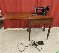 Antique Singer Sewing Machine - 23"x17"x31"