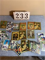 (33) Nolan Ryan Baseball Cards