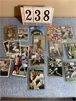 (26) Mark McGwire Baseball Cards