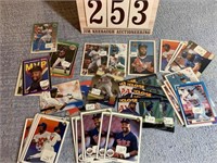 (39) Kirby Puckett Baseball Cards