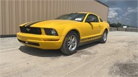 2005 Ford Mustang Coupe Car,