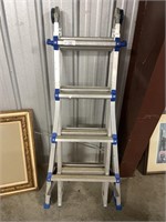 Foldable Cosco ladder