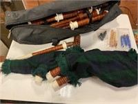 Bag pipe with accessories and case