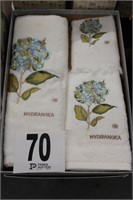 Hydrangea Towel Set