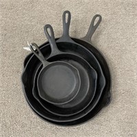 4 Cast Iron Frying Pans