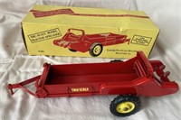 Tru-Scale Toy Manure Spreader in Yellow Box 1/16