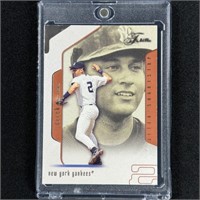 2002 Fleer Flair Baseball Card #2 Derek Jeter