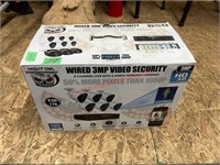 Wired 3MP Video Security in org. Box