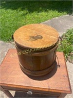 wood bucket