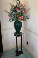 Green Marble Plant Stand With Vase