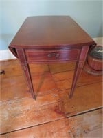 DROP LEAF END STAND WITH ONE DRAWER