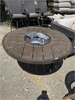 Outdoor fire pit table