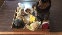 ASSORTED BOYDS BEARS STUFFED BEARS AND OTHERS