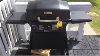 CHAR-BROIL GAS BBQ WITH PROPANE TANK