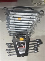 2 wrench sets
