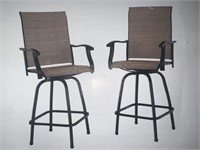 (2) outdoor patio chairs