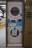 Washer/ Dryer Combo (2)