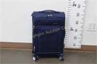 Samsonite Carry On Luggage Suitcase w/ Spinner