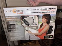 PERSONAL MASSAGER IN BOX