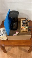 Small coffee maker, knife block with knives 125th