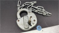 CPR Lock with Key.  Important note: The closing