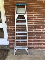 White Metal Aluminum Ladder, 6 foot