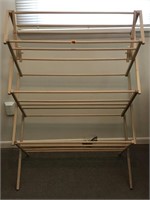 Wooden Colapseable Clothing Rack