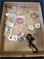 Lot of Jewelry, Necklaces, Pins, Brooches