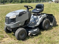(BL)  2009 Craftsman LT 2000 Lawn Tractor With