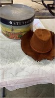 Women’s hat with Stetson box