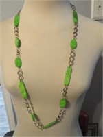 LIME GREEN LONG CHAIN NECKLACE
