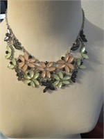 PALE GREEN & PEACHY PINK FLOWER CHOKER NECKLACE