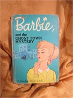 VINTAGE RANDOM HOUSE BARBIE & THE GHOST TOWN BOOK