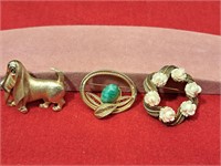 (3) Brooches