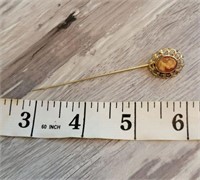 Vintage Cameo Gold Tone Hat Pin