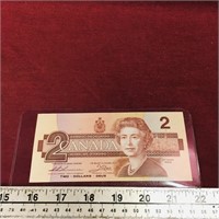 1986 $2 Canadian Banknote Paper Money Bill