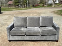 QUALITY DECOREST COUCH - 78.537X36