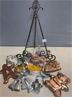 VARIOUS COOKIE CUTTERS & WROUGHT IRON DISPLAY