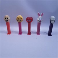 Pez lot with bunny