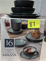 mikasa 16pc dinnerware set