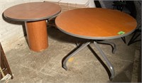 Pair of around Top Pedestal Tables
Approx 3-4ft